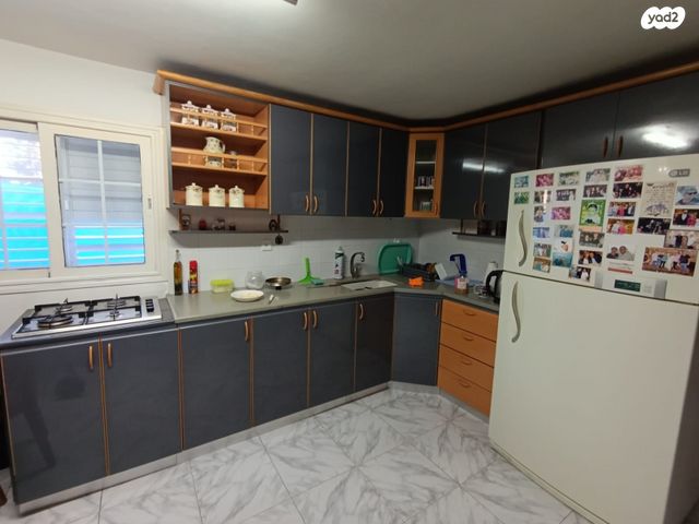 דופלקס, הרב משאש 112, שכונה ותיקה - מרכז העיר, מעלות תרשיחא