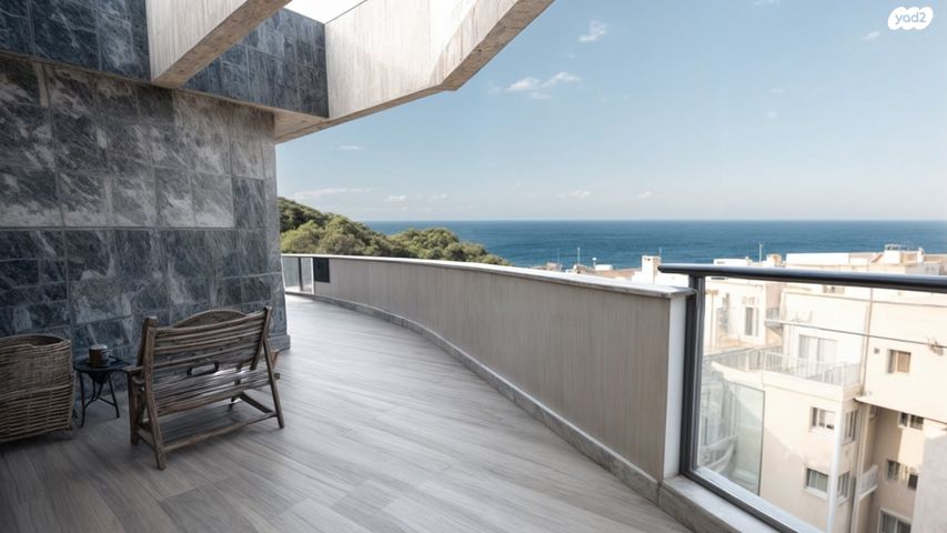 גג/ פנטהאוז, רמות רמז, חיפה