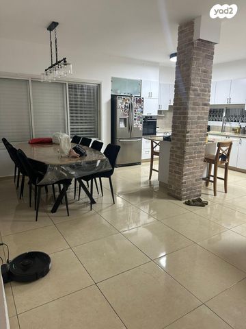 דירה, רמב"ם 27, מרמורק, רחובות