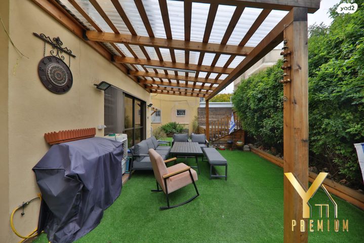 דירת גן, הזית, מרכז העיר, סביניה, הוותיקה, קרית ביאליק