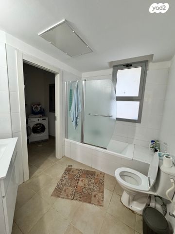 דירה, גוש עציון, באר שבע