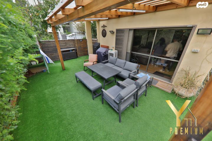 דירת גן, הזית, מרכז העיר, סביניה, הוותיקה, קרית ביאליק