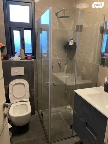 גג/ פנטהאוז, הנרי קנדל, העיר העתיקה, רמב"ם, דרום, באר שבע