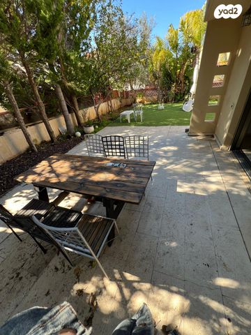 בית פרטי/ קוטג', פול ברג, קרית חתני פרס נובל, ראשון לציון