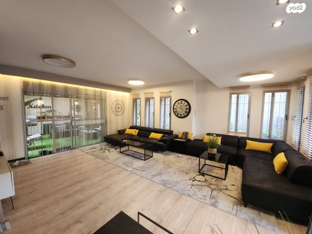 בית פרטי/ קוטג', עופרים, גדרה