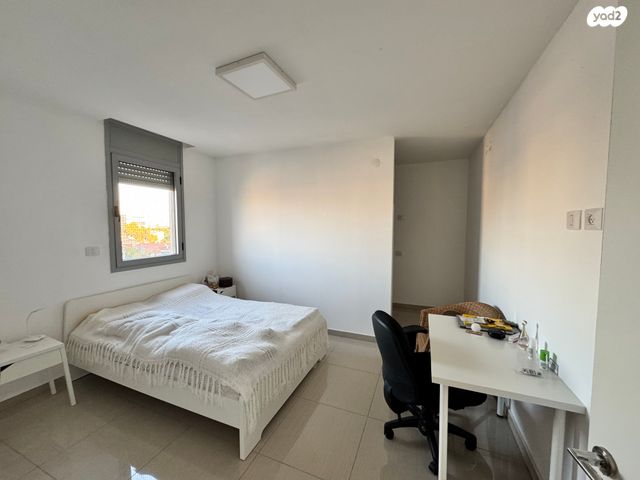 דירה, גוש עציון, באר שבע