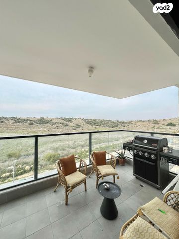 דירה, עמק חפר, מורשת, מודיעין מכבים רעות