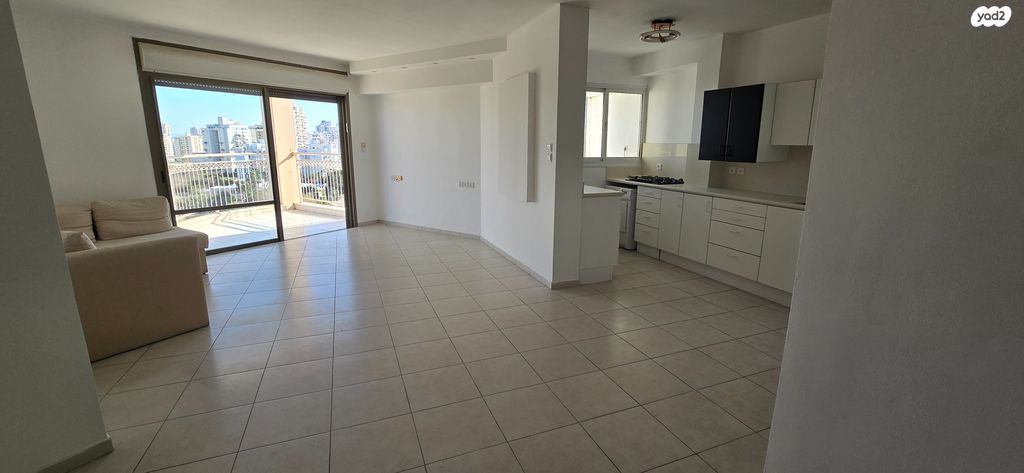 דירה, הרימון, גבעת שמואל