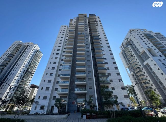 דירה, גאולה כהן, גלי ים, קרית ים