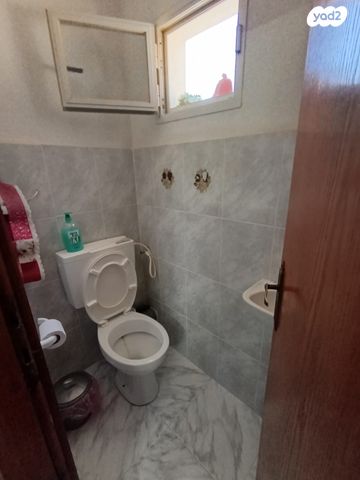 דופלקס, הרב משאש 112, שכונה ותיקה - מרכז העיר, מעלות תרשיחא