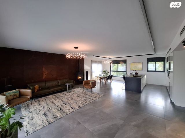 גג/ פנטהאוז, רמות רמז, חיפה