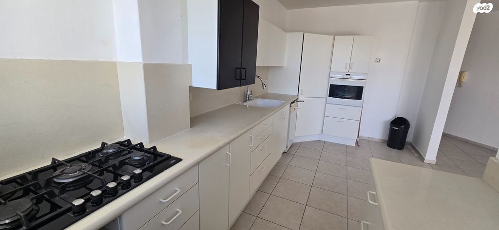 דירה, הרימון, גבעת שמואל