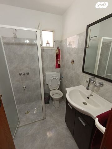 דופלקס, הרב משאש 112, שכונה ותיקה - מרכז העיר, מעלות תרשיחא