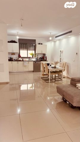 שדרות הנשיא וייצמן 