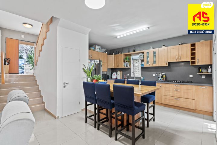 בית פרטי/ קוטג', המגינים, מודיעין מכבים רעות