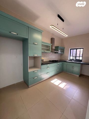 דירה, כבירים, כבירים, חיפה