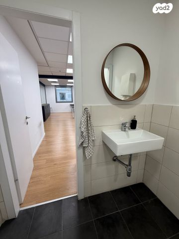 משרדים, תל אביב יפו