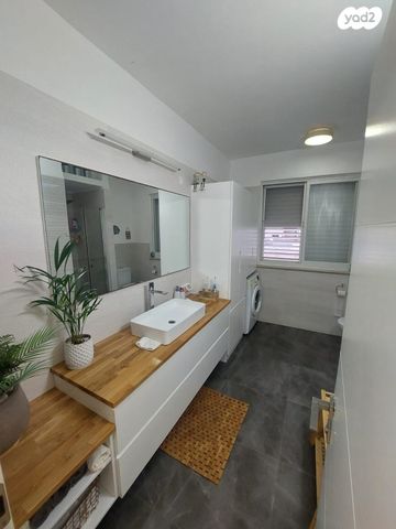 גג/ פנטהאוז, עיר, מרכז העיר, נהריה