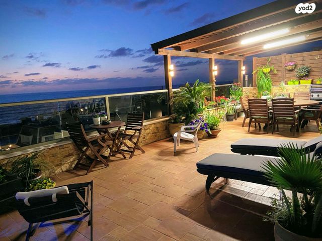 גג/ פנטהאוז, עיר, מרכז העיר, נהריה