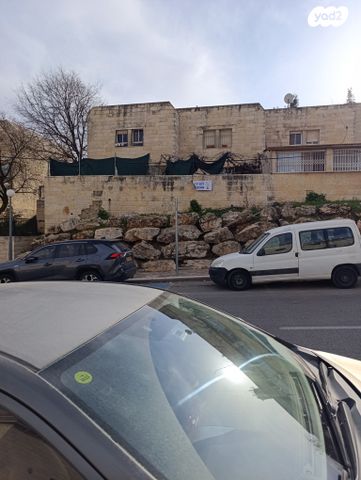 יוני נתניהו 219