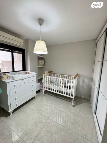 דירת גן, אליעזר קפלן 1, נווה זית, לוד