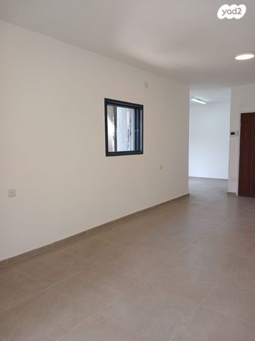 דירה, השר שפירא, בת ים