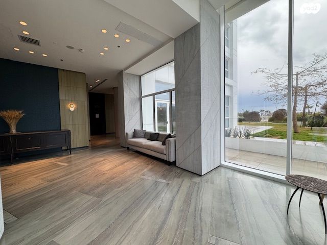 דירה, שדרות רחבעם זאבי, גבעת אולגה, חדרה