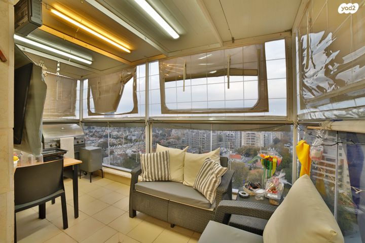 דירה, דבורה ברטונוב 3, קרית אילון, חולון