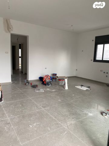 דירת גן, אשכולות, יפה נוף, מעלות תרשיחא