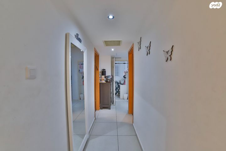 דירה, דבורה ברטונוב 3, קרית אילון, חולון