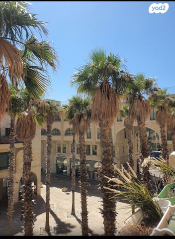 שדרות ירושלים 19