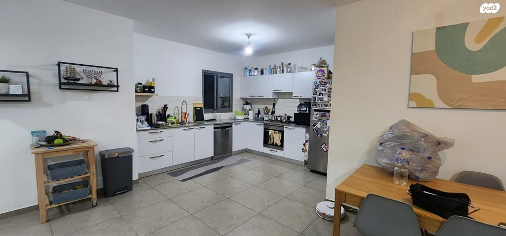 דירה, אלברט איינשטיין, פסגות אפק, ראש העין