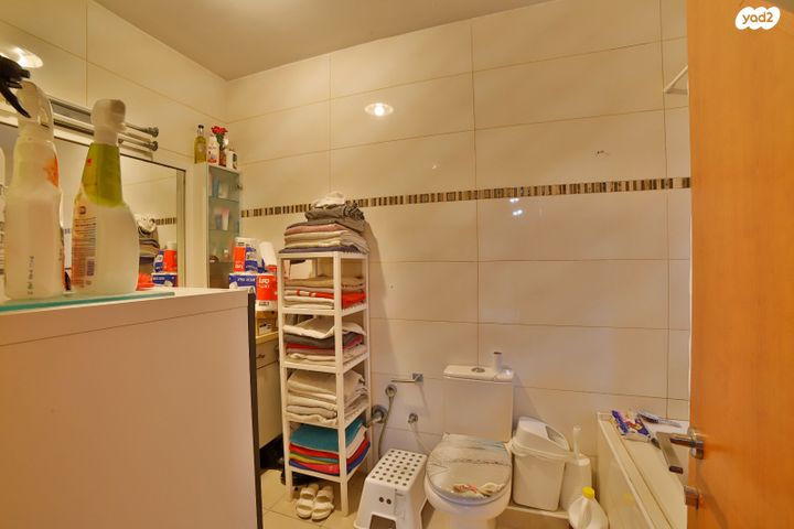 דירה, דבורה ברטונוב 3, קרית אילון, חולון