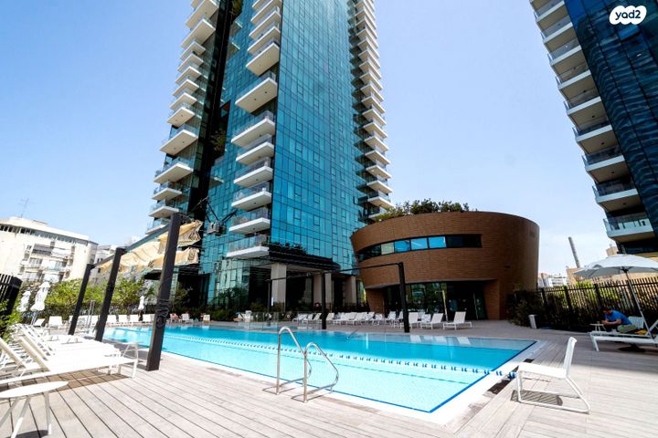 דופלקס, תל אביב יפו