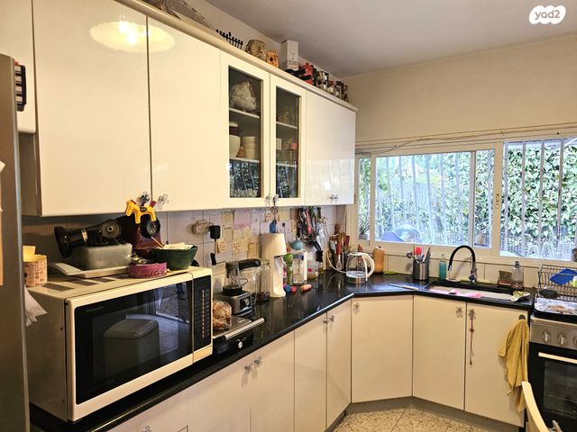 בית פרטי/ קוטג', אסא קדמוני, נווה ברבור, כפר שלם מערב, תל אביב יפו