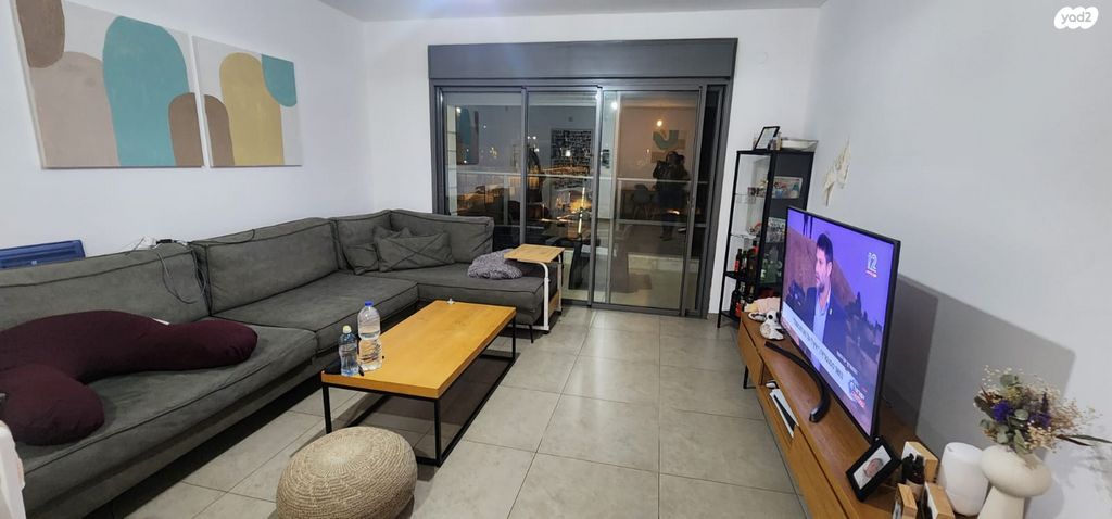 דירה, אלברט איינשטיין, פסגות אפק, ראש העין