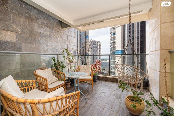 דירה, אדני פז, עין הים, חדרה