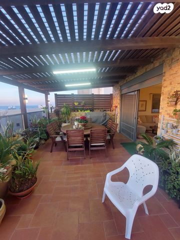 גג/ פנטהאוז, עיר, מרכז העיר, נהריה