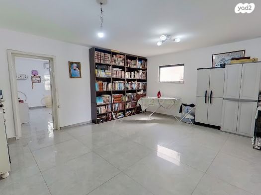 בית פרטי/ קוטג', העוגן, שיכון ותיקים, חולון