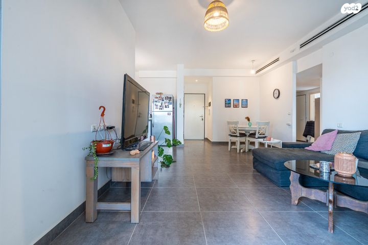 דירה, אדני פז, עין הים, חדרה