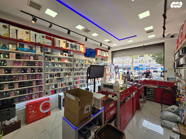 חנויות/ שטח מסחרי, הרצל 52, אברמוביץ', ראשון לציון