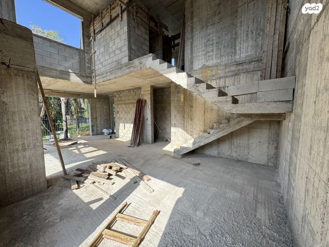 בית פרטי/ קוטג', הדקלים 144, מרכז פרדס חנה, פרדס חנה כרכור