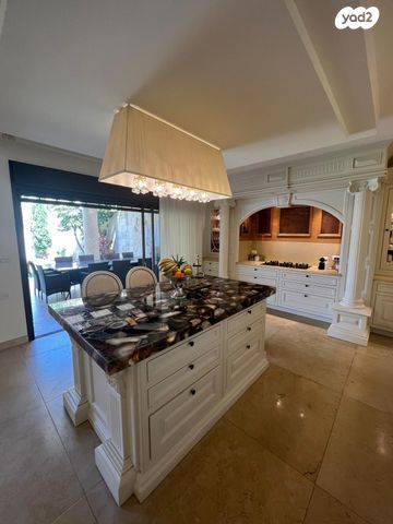 צהלון, שיכוני חסכון