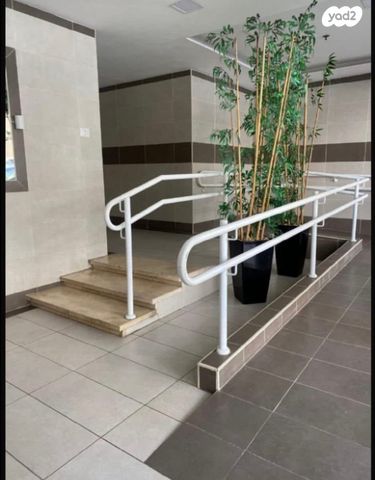 דירה, מסריק, בת ים