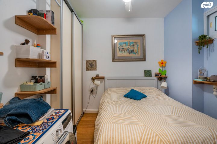 דירה, שדרות מנחם בגין 1, גבעת אולגה, חדרה