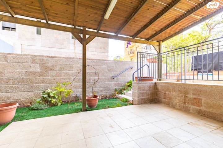 דירת גן, שדרות הרצל, בית הכרם, רמת בית הכרם, ירושלים