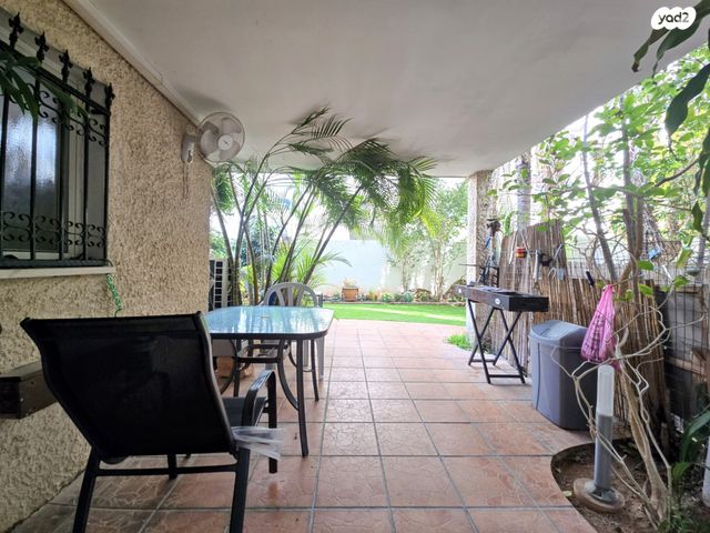 בית פרטי/ קוטג', רעננה