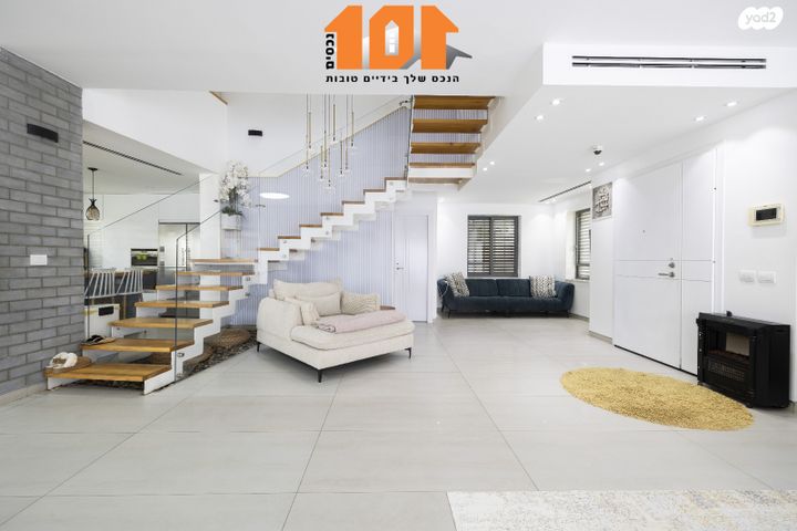 בית פרטי/ קוטג', גבעת זאב