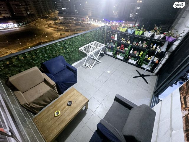 דירה, אסתר המלכה, כרמי גת, קרית גת