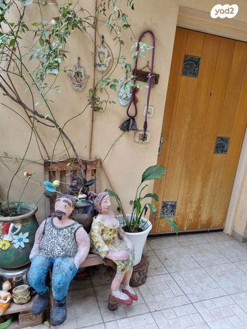 בית פרטי/ קוטג', אורנית, אורנית